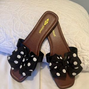 Black & white polka dot bow sandals